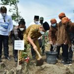 Bupati Kebumen Arif Sugiyanto secara resmi melaunching Gerakan Ambal 'KINASIH' (Karya Indah Prestasi), Bupati menginginkan setiap desa memiliki desa wisata. Selasa 19 Oktober 2021. Foto: Prokopim Kebumen