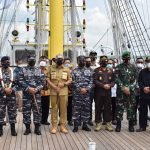 Lattek Pelayaran Kartika Jala Krida Taruna Akademi Angkatan Laut, Forkopimda Sambut Kedatangan KRI Bima Suci-945. Foto: Pendim Cilacap