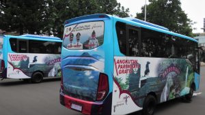 Dinhub Banyumas melakukan simulasi Bus Wisata Gratis Baturraden Banyumas, Sabtu 23 Oktober 2021 untuk menghitung highway atau jarak waktu antar bus, dengan 4 titik keberangkatan dari 4 bus. Foto: Prokopim Banyumas