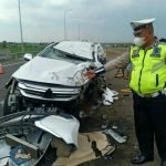 Dikabarkan Artis Vanessa Angel dan Febri Ardiansyah Meninggal Dunia di Tol Jombang Arah Surabaya KM 672, Kamis 4 November 2021. Foto: Instagram @sekilass.infoo