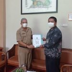 Kepala Dinas Pariwisata dan Kebudayaan (Dinparbud) Kabupaten Banjarnegara Agung Yusianto (Kiri) dan Heni Purwono (Kanan), Selasa 16 November 2021.