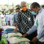 Wow Modal 200 juta Petani dapat Omzet 2 Miliar. Acara Peluncuran Badan Usaha Milik Petani (BUMP) dihadari oleh Sukardi di Sistem Resi Gudang, Kecamatan Sidareja, Kabupaten Cilacap, Rabu (17/11/2021)