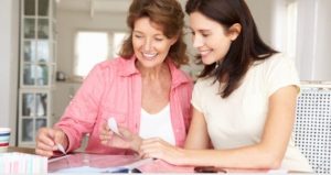 Asah kesabaran merawat orangtua