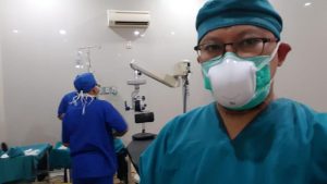 Periksa mata dengan dokter mata