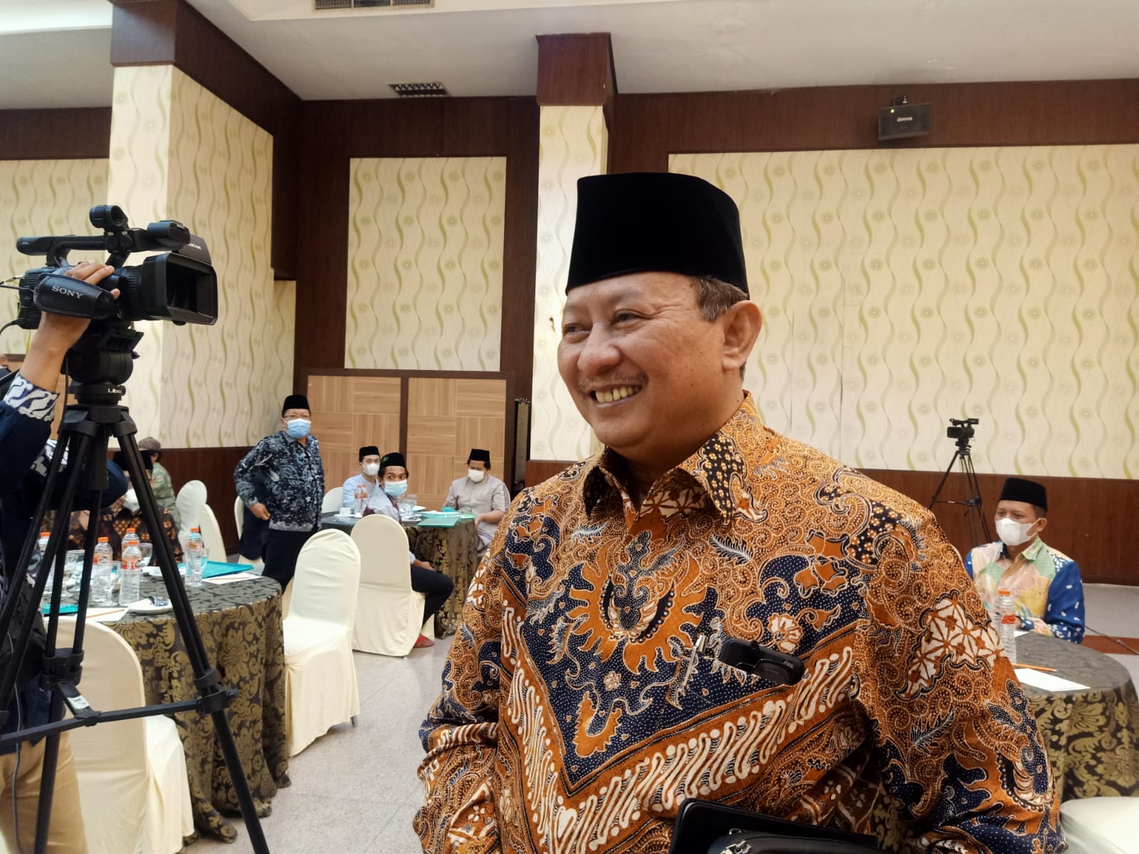 Prof Ahmad Rofiq