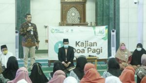 Dirut RSI Sultan Agung dr Shofwan dalam pelepasan jemaah haji