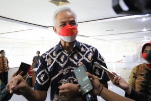 9e581bb9-ab2d-40ff-b6f2-efea596260c1