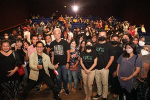 Ganjar usai nonton Film Sayap-Sayap Patah