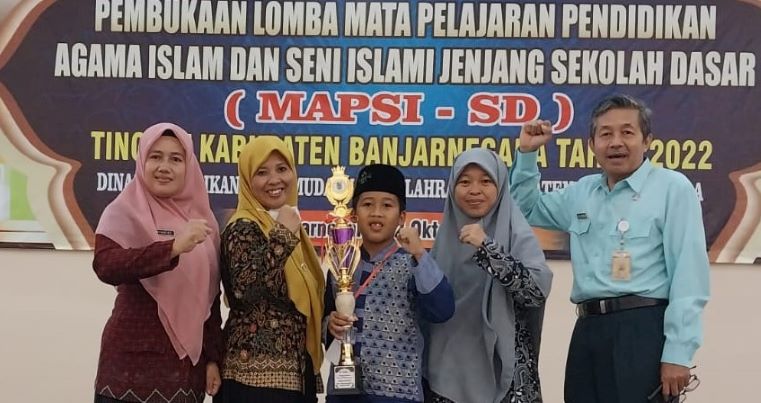 Aditiya Pratama Kelas V SDN 3 Kebutuhdhuwur Pagedongan BJN