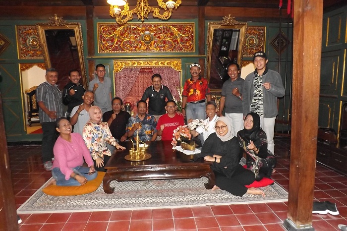 725f72d8-177b-4c86-86fa-cc53e6cb7584