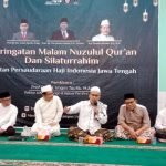 Prof Dr KH Imam Taufiq MAg menjadi penceramah dalam acara Malam Memperingati Nuzul Quran dan Tarhim (Tarawih dan Silaturahmi) Undip dan PW IPHI Jateng digelar di Masjid Diponegoro Undip Pleburan Semarang Jumat, 7 April 2023, malam.
