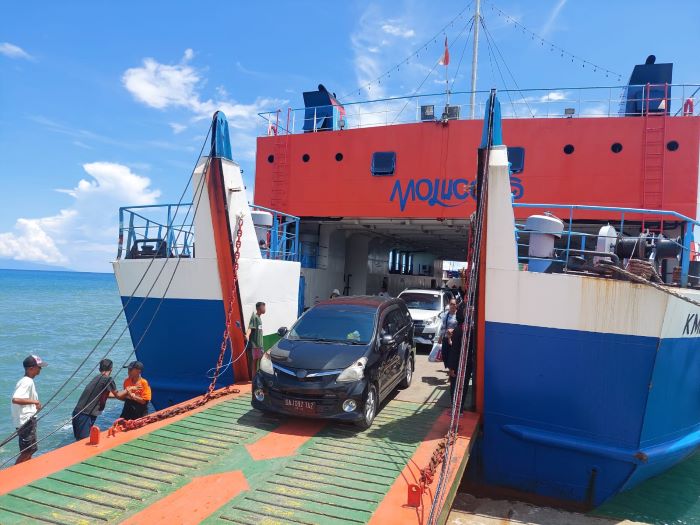 dermaga penyeberangan merak bakauheni