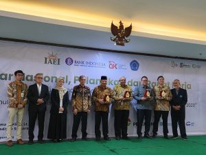 ef356210-bcf4-469d-8e6f-f1a1450bf3ec