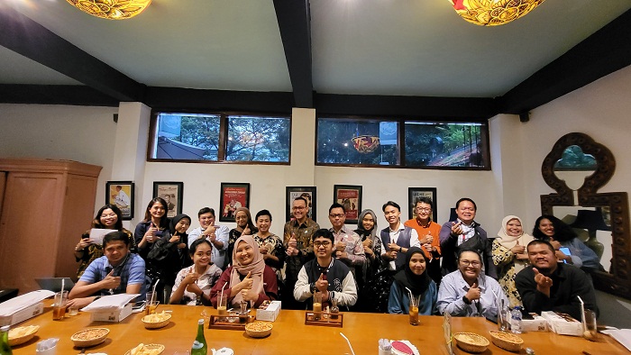 Foto Bersama Kick off menuju Konvensi Humas Indonesia