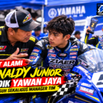 Reynaldy Junior bersama ayah asuh sekaligus manajer tim Yawan Jaya di ajang Yamaha Cup Race.